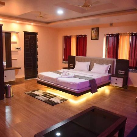 Oyo Hotel Tulusi Inn Bolpur Exterior foto